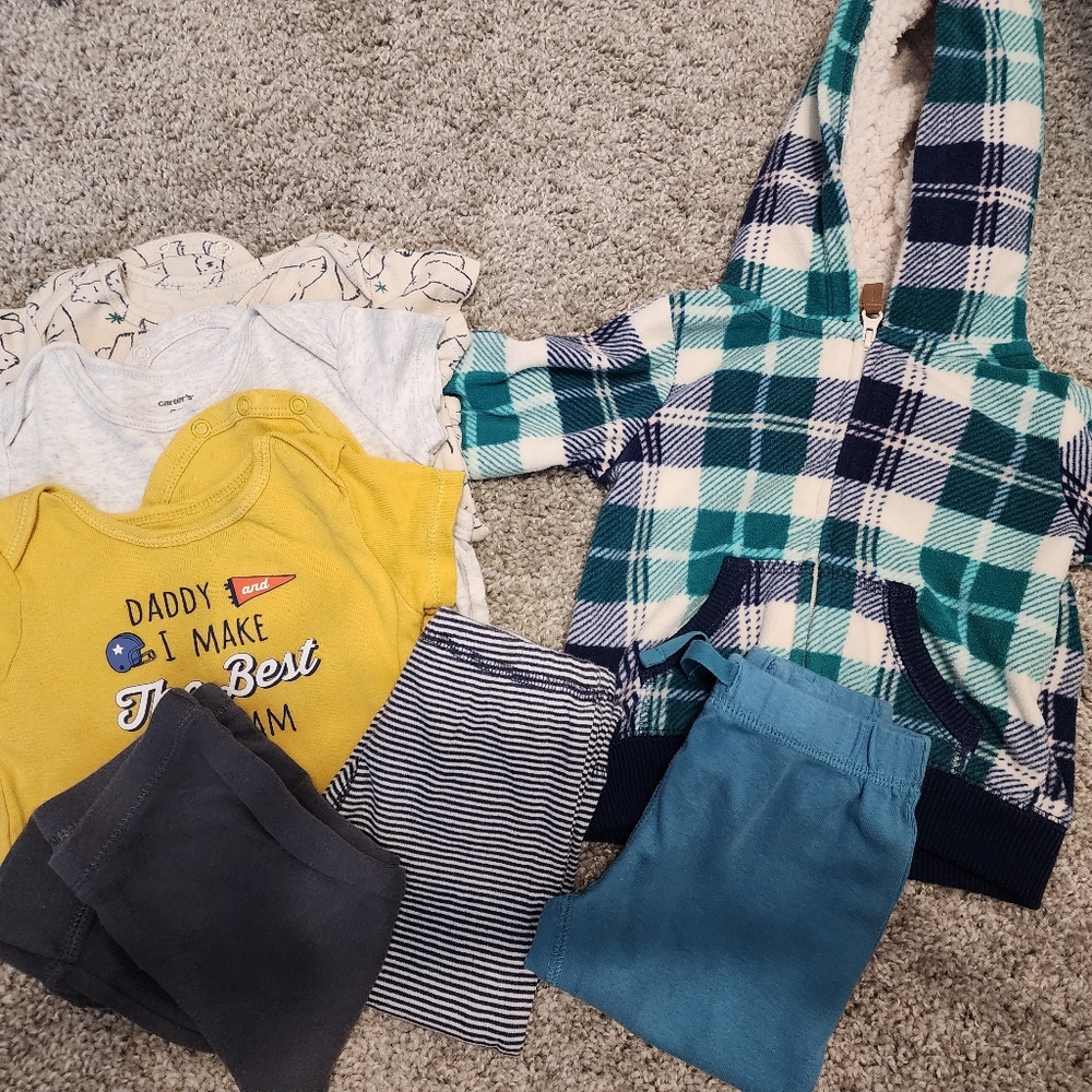 Carter's 9 Month lot